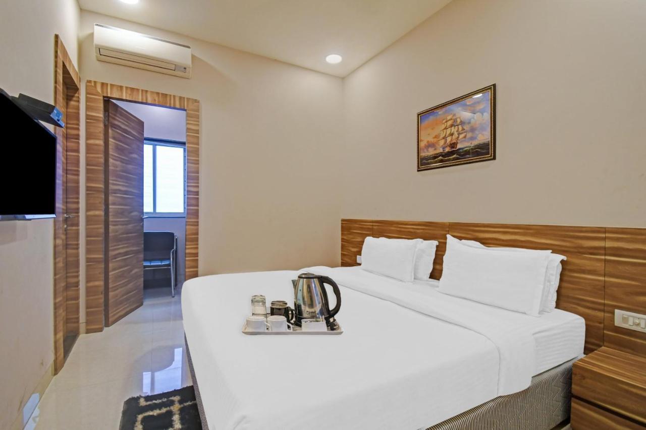Super Townhouse Hotel All In One Near City Centre Salt Lake Salt Lake City Exterior photo