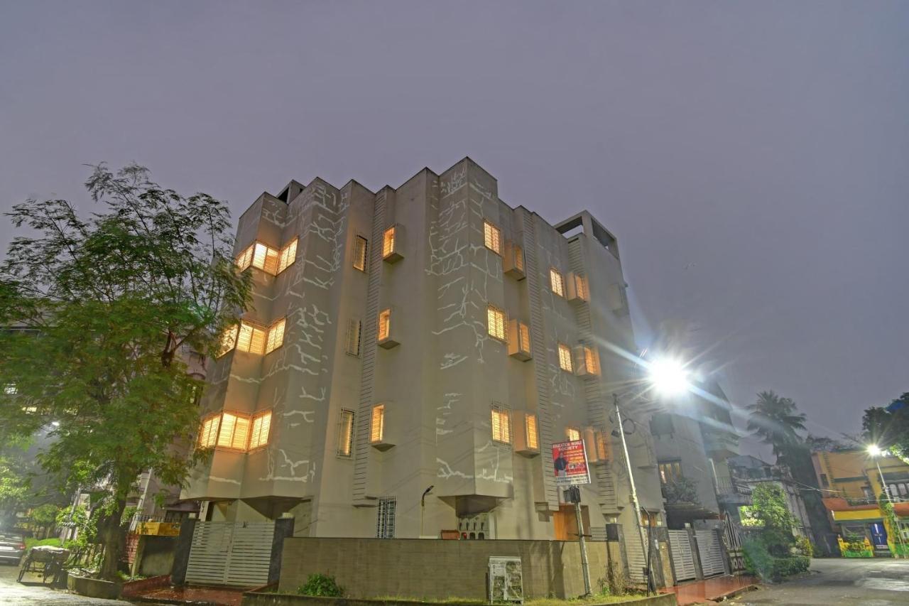 Super Townhouse Hotel All In One Near City Centre Salt Lake Salt Lake City Exterior photo